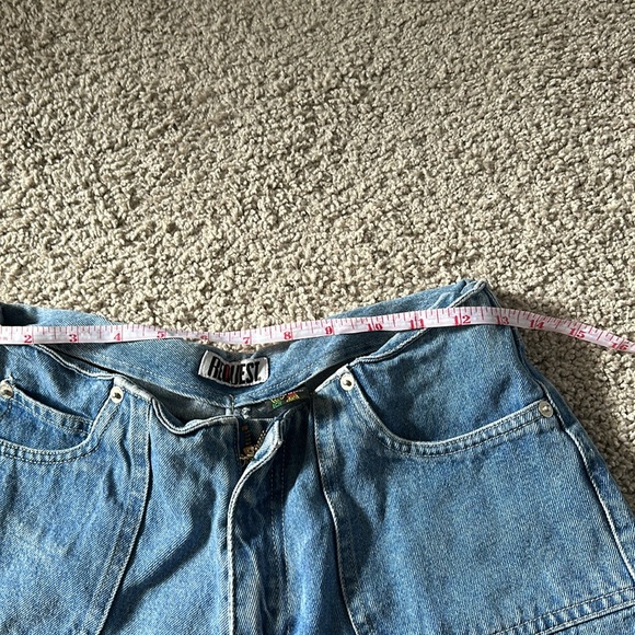 COPY - VINTAGE DENIM SHORTS - Picture 4 of 5